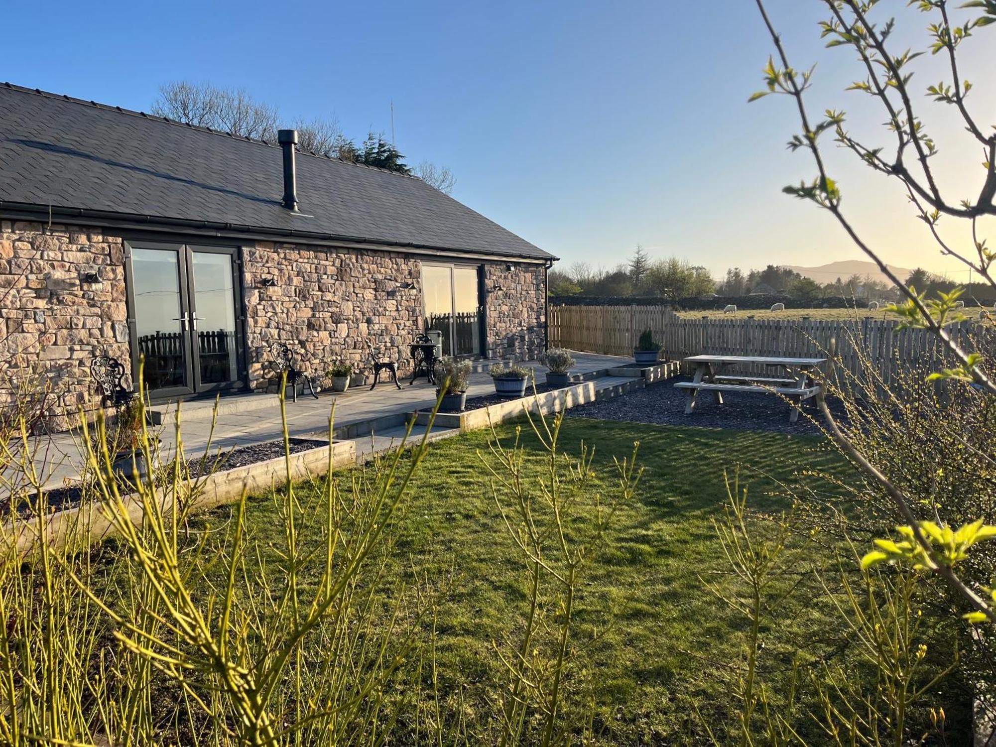 Hedd Wen Villa Llanllyfni Exterior photo
